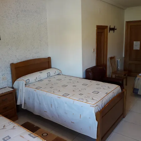 بيت ضيافة Sequeiros San Ciprián de Viñas