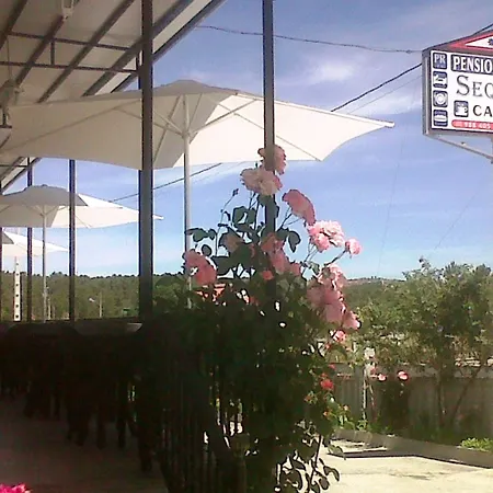 بيت ضيافة Sequeiros San Ciprián de Viñas