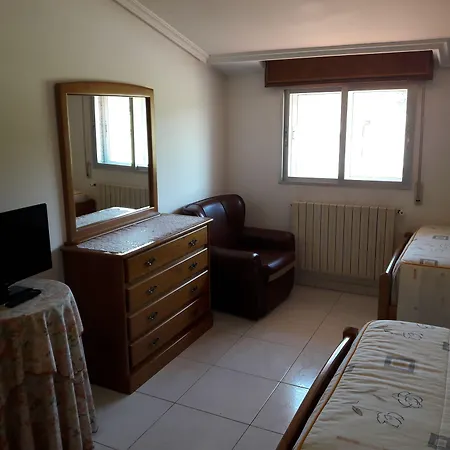 Sequeiros 2* San Ciprián de Viñas